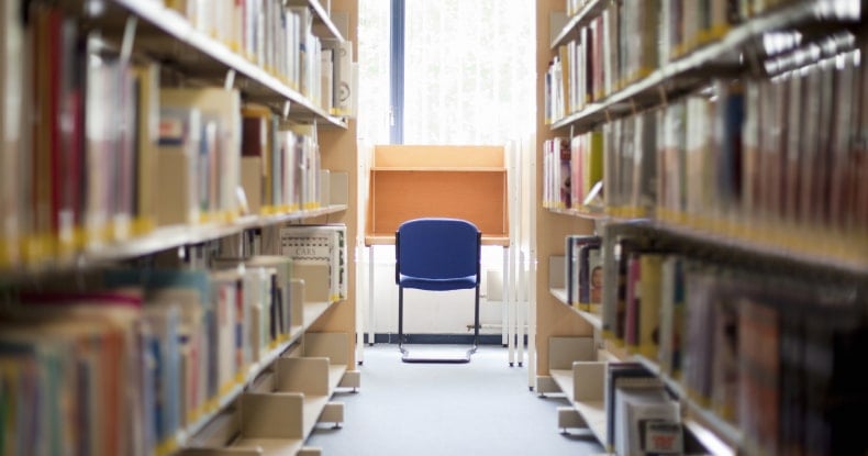 library in a further education college