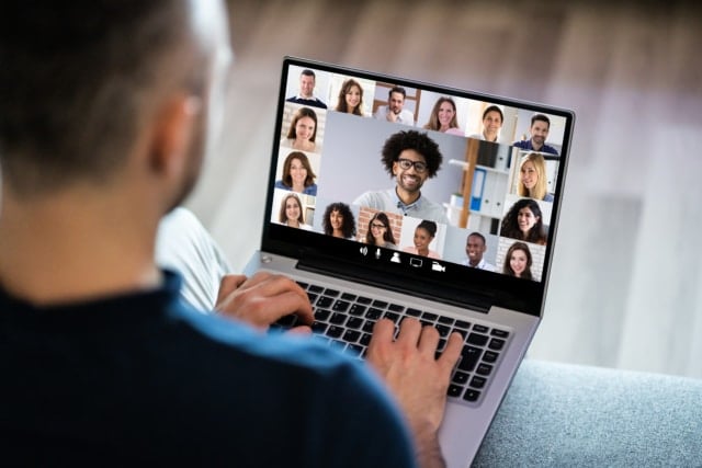 Video Conferencing Webinar Chat | RingCentral UK Blog