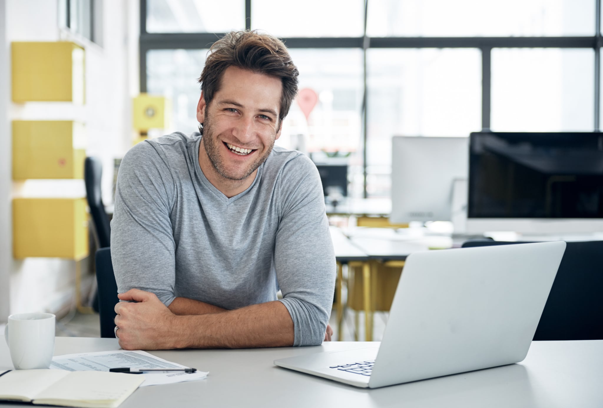 Shot-of-designers-working-in-an-office