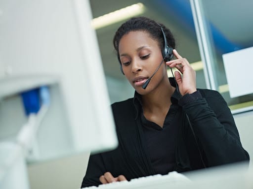 agent at her desk