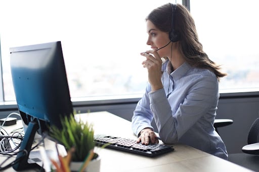 woman agent at work